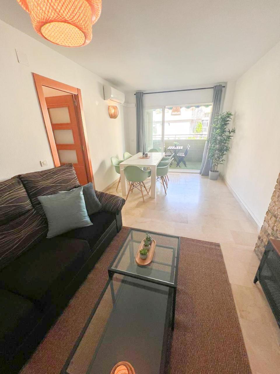 Large & Cozy Centrally Apartment Torremolinos Exterior foto
