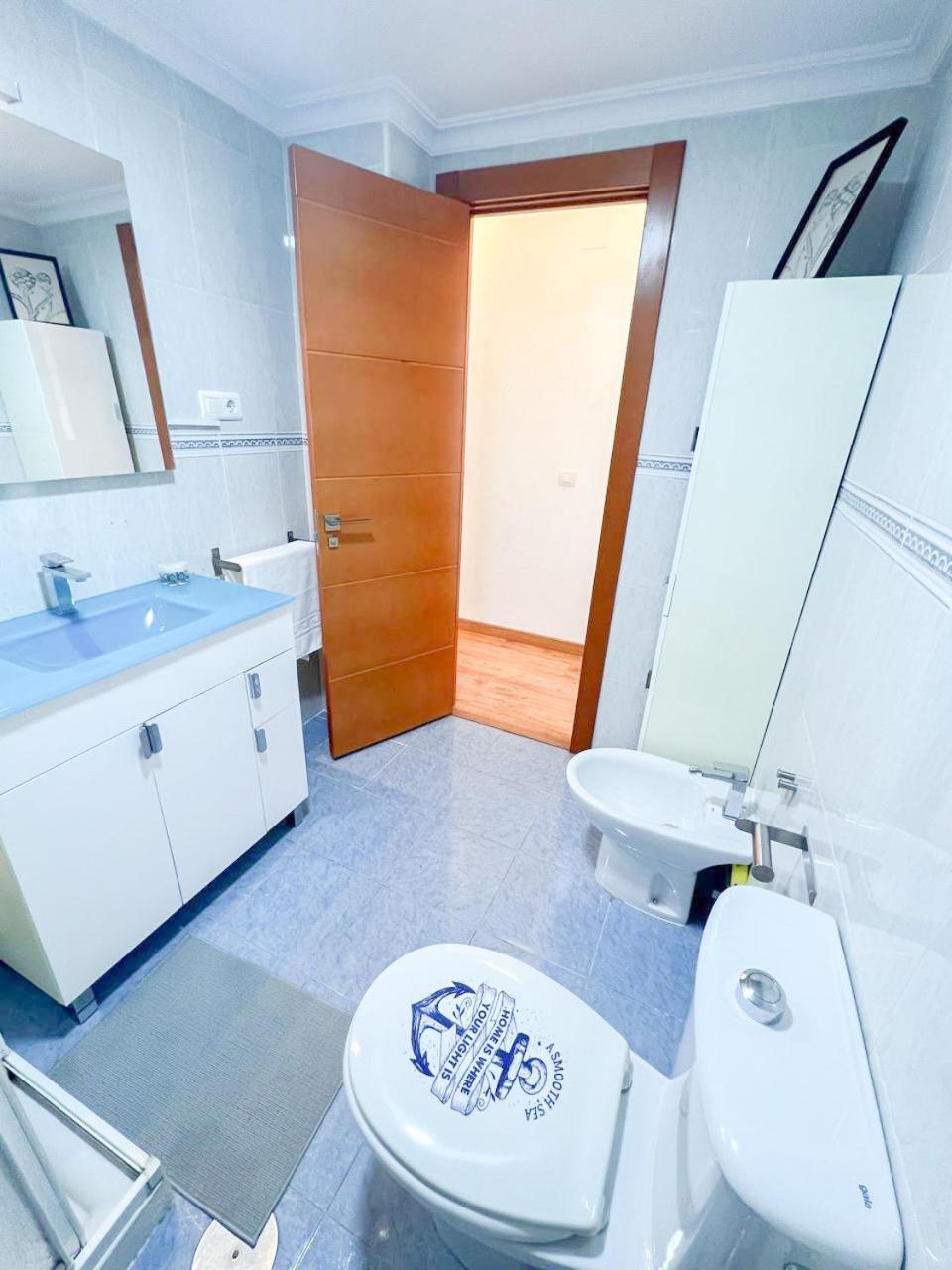 Large & Cozy Centrally Apartment Torremolinos Exterior foto