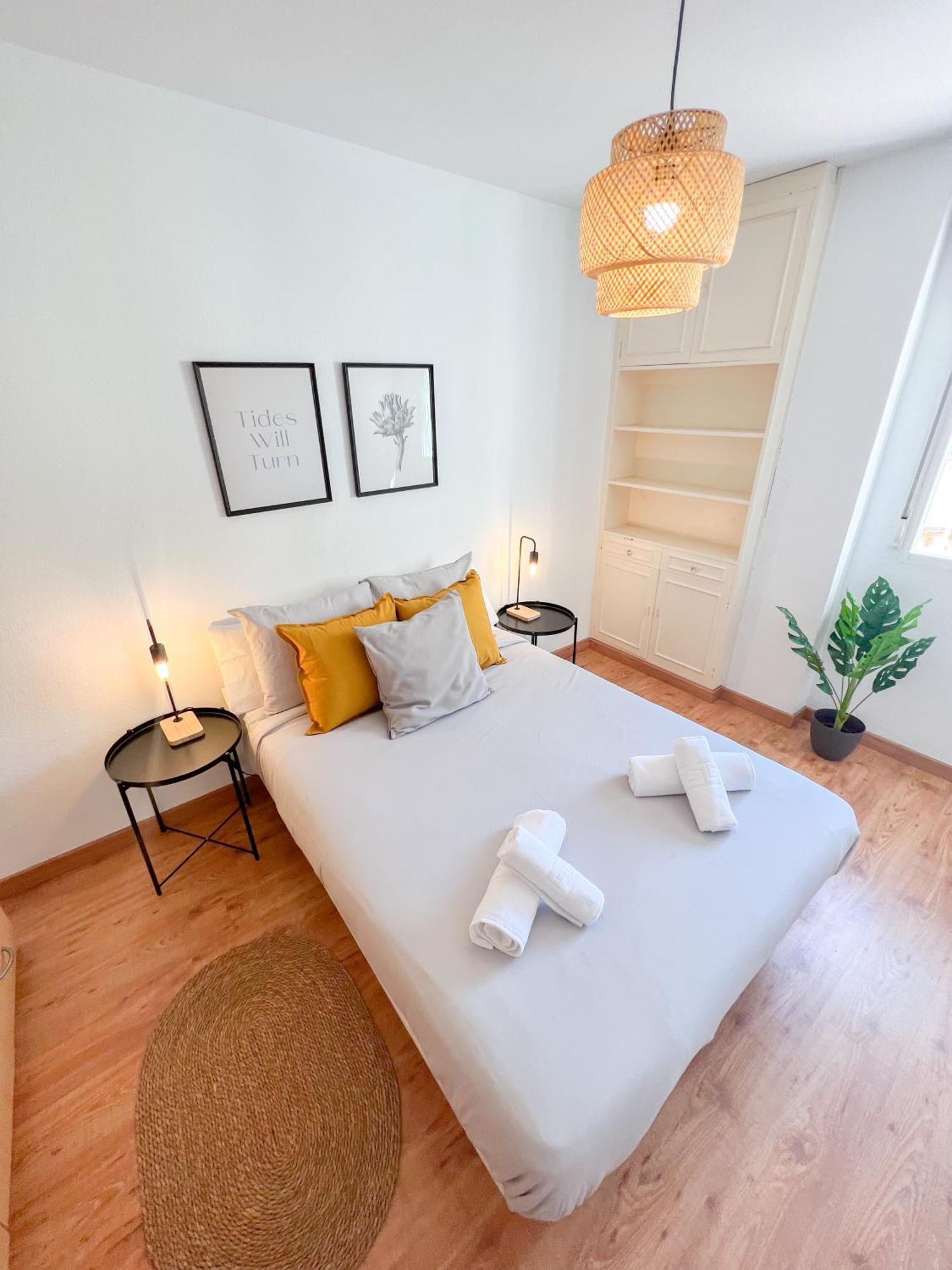 Large & Cozy Centrally Apartment Torremolinos Exterior foto